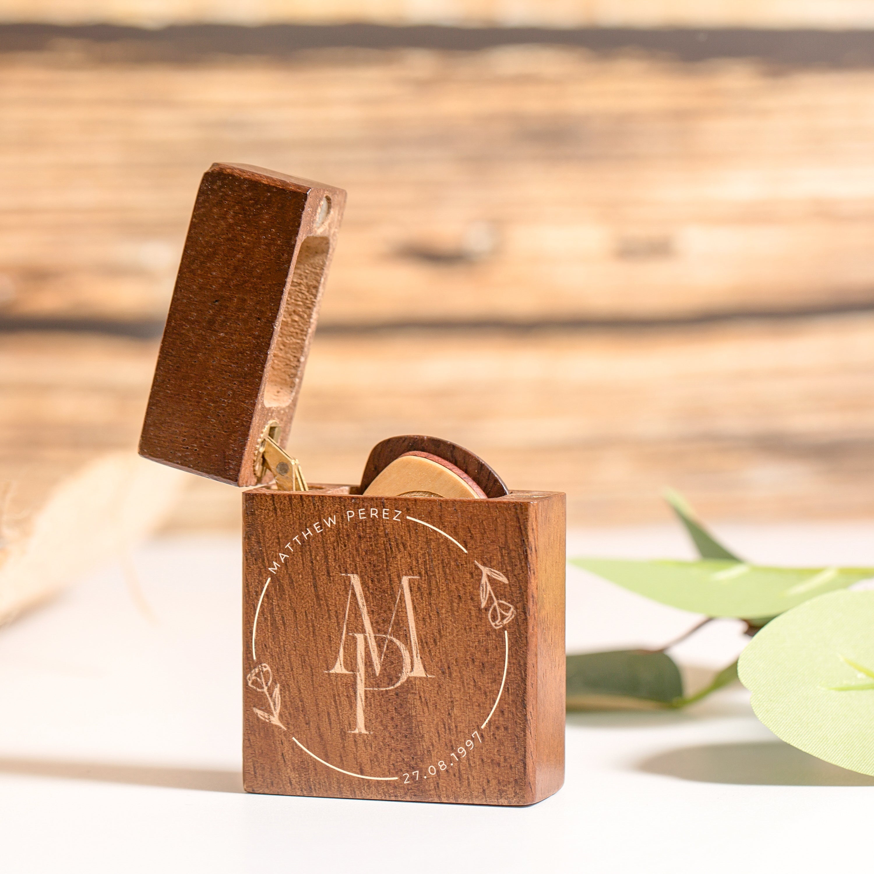 lighter case
